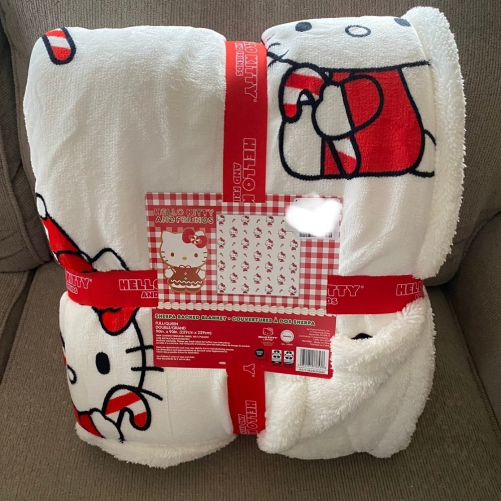 Hello Kitty Full/ Queen Candy Cane Christmas Holiday Sherpa Throw Blanket